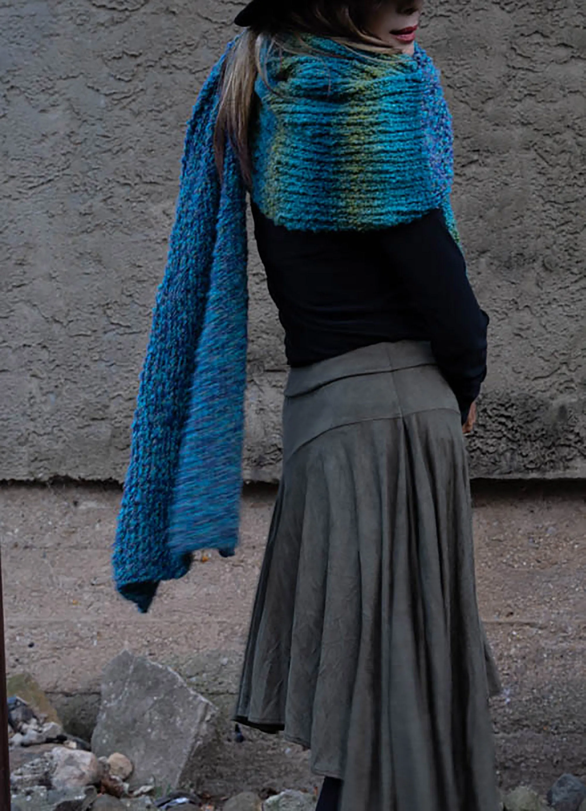 Green-Tone Travel Scarf Cardigan