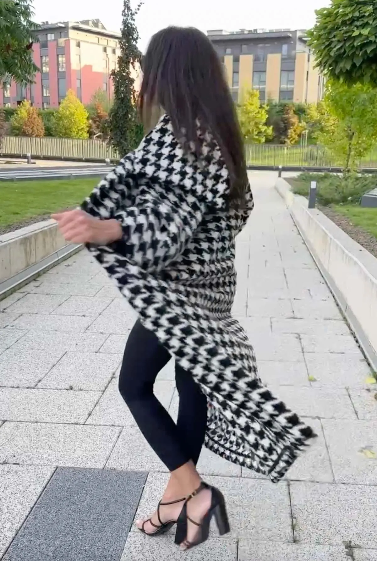 OFELIA Houndstooth Winter Coat