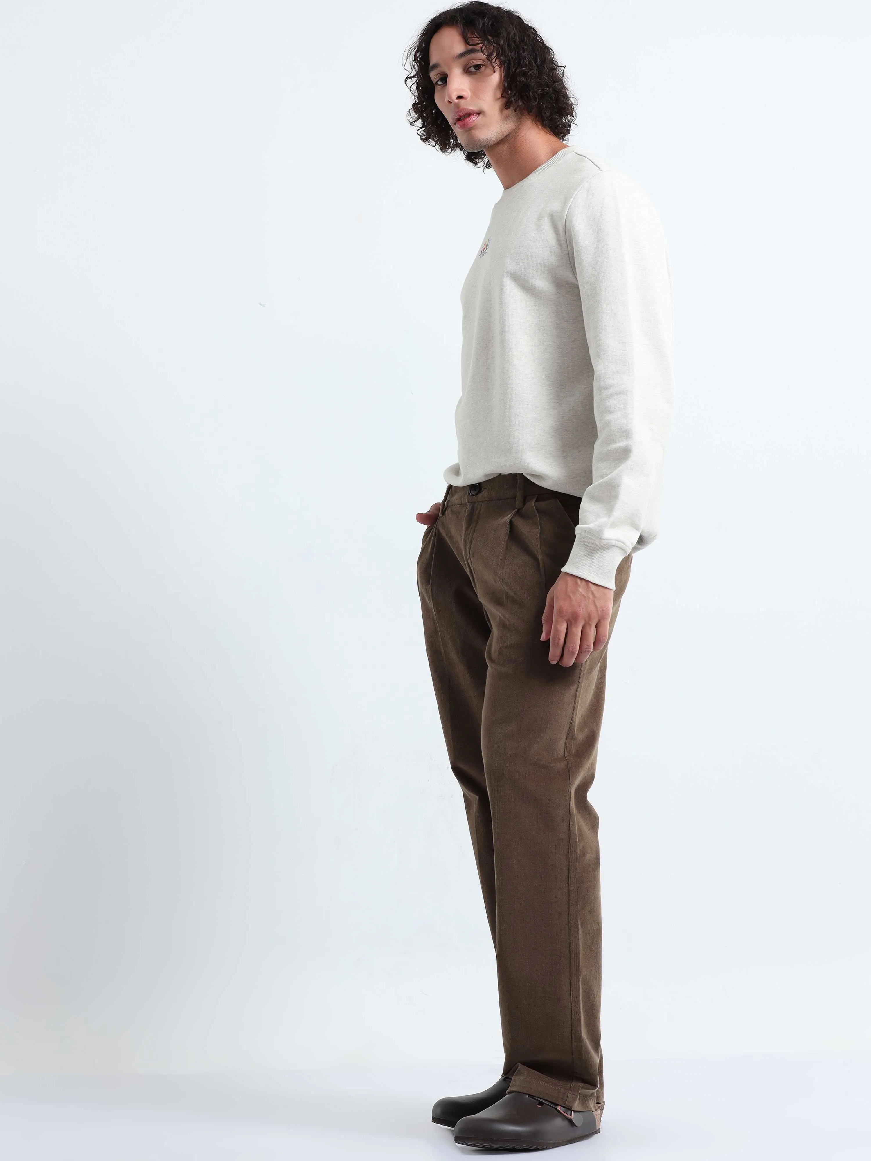 Soft Corduroy Oak Olive Relaxed Pleated Pant