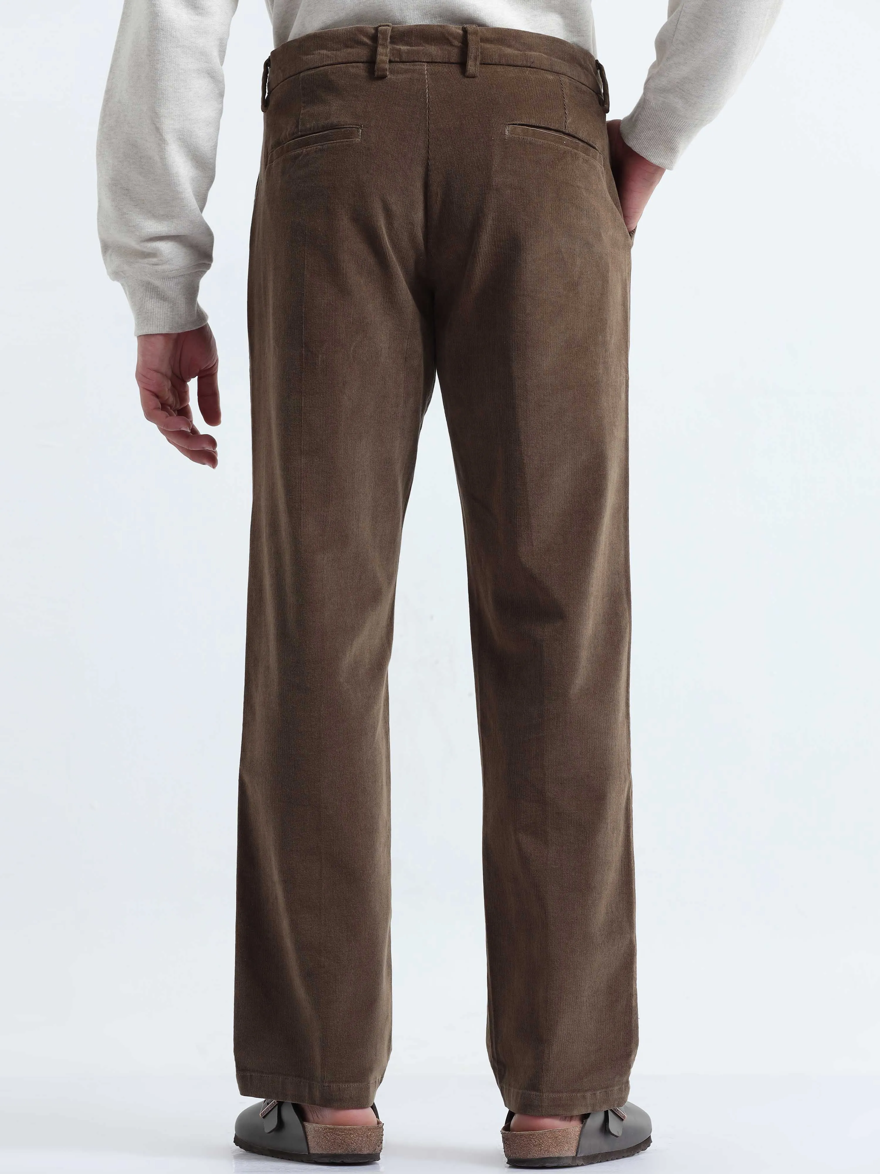 Soft Corduroy Oak Olive Relaxed Pleated Pant