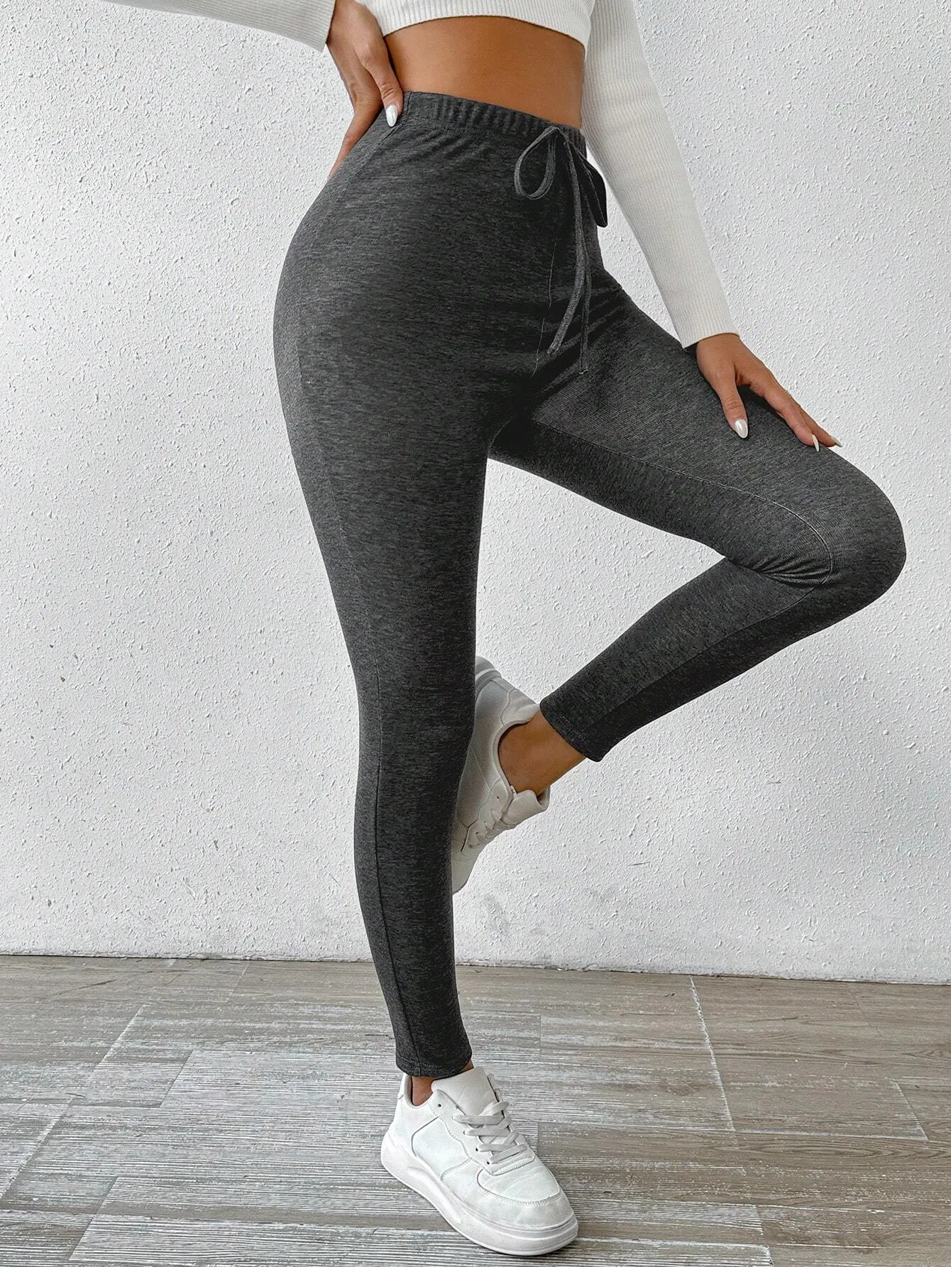 Women Knotted Waist Warm Lined Leggings